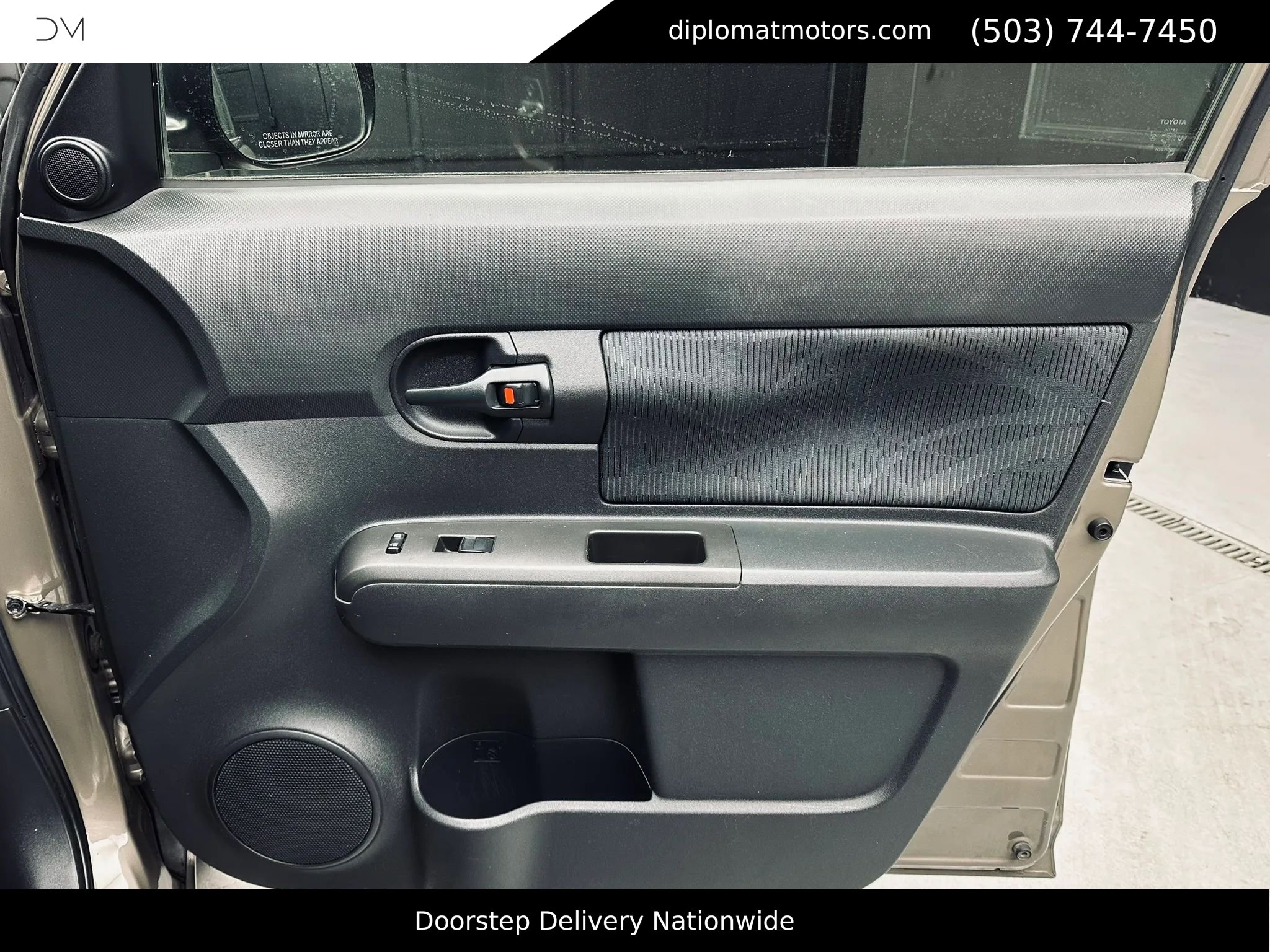 Used 2012 Scion xB FWD image 24