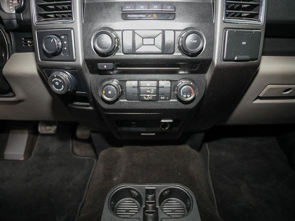 Used 2018 Ford F150 XLT w/ Trailer Tow Package image 19