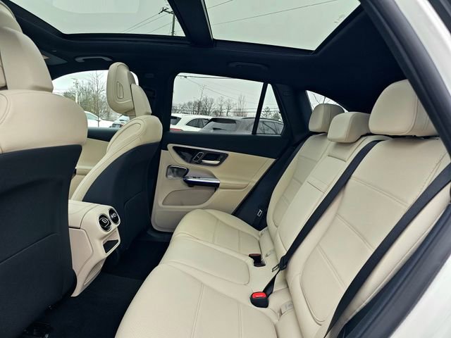 New 2026 Mercedes-Benz GLC 300 4MATIC image 21