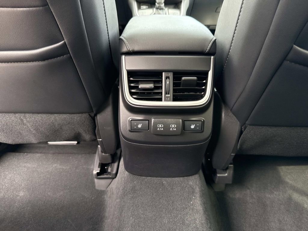 Used 2022 Subaru Outback Limited AWD/4WD image 20