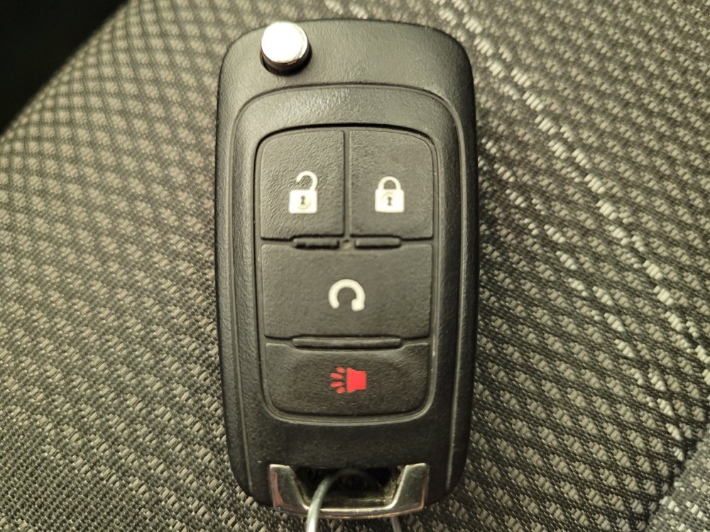 Used 2015 Chevrolet Sonic LT w/ LT Promotional Package FWD image 32