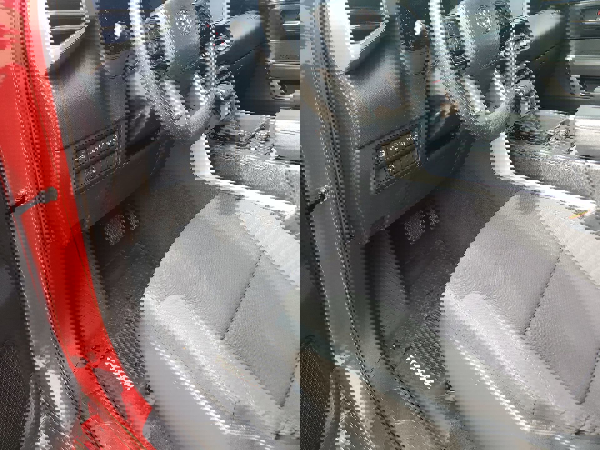 Used 2022 Toyota Tundra SR5 image 26