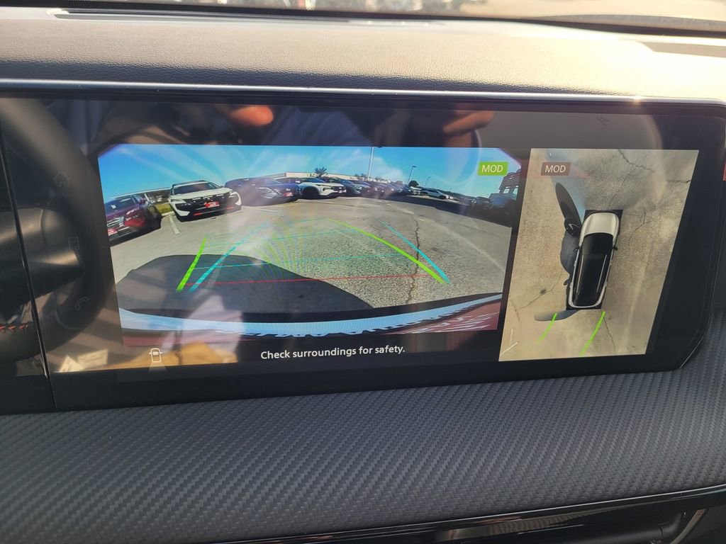 New 2026 Nissan Kicks SR w/ Cold Weather Package image 9