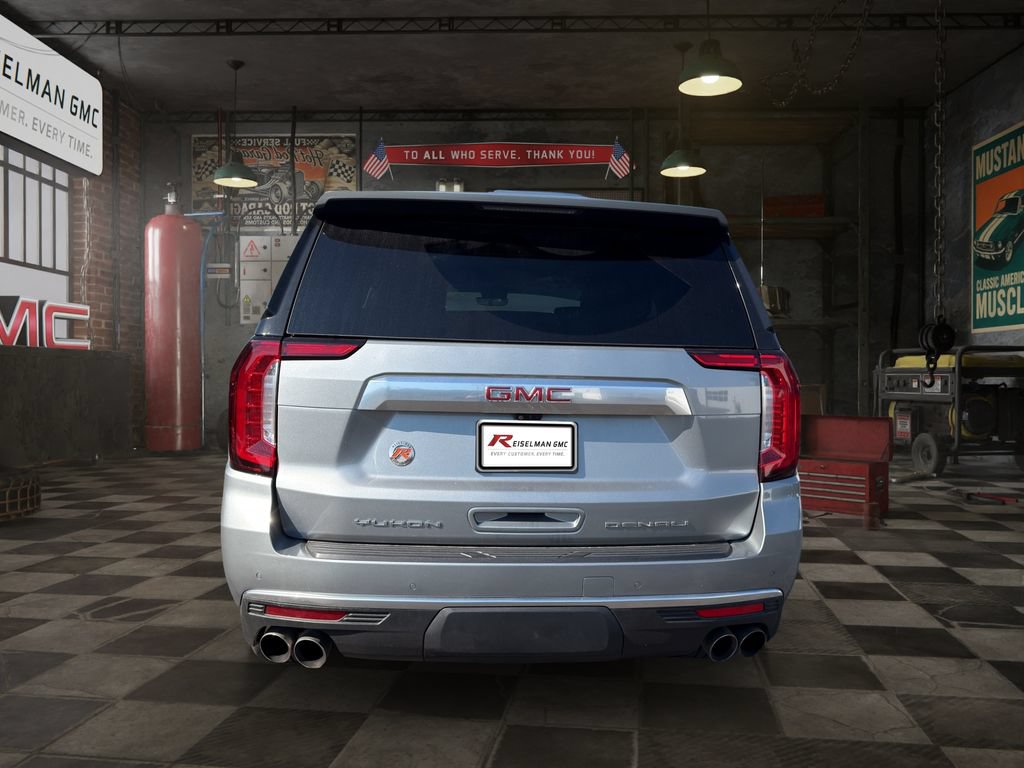 Certified 2023 GMC Yukon Denali w/ Denali Reserve Package AWD/4WD image 4