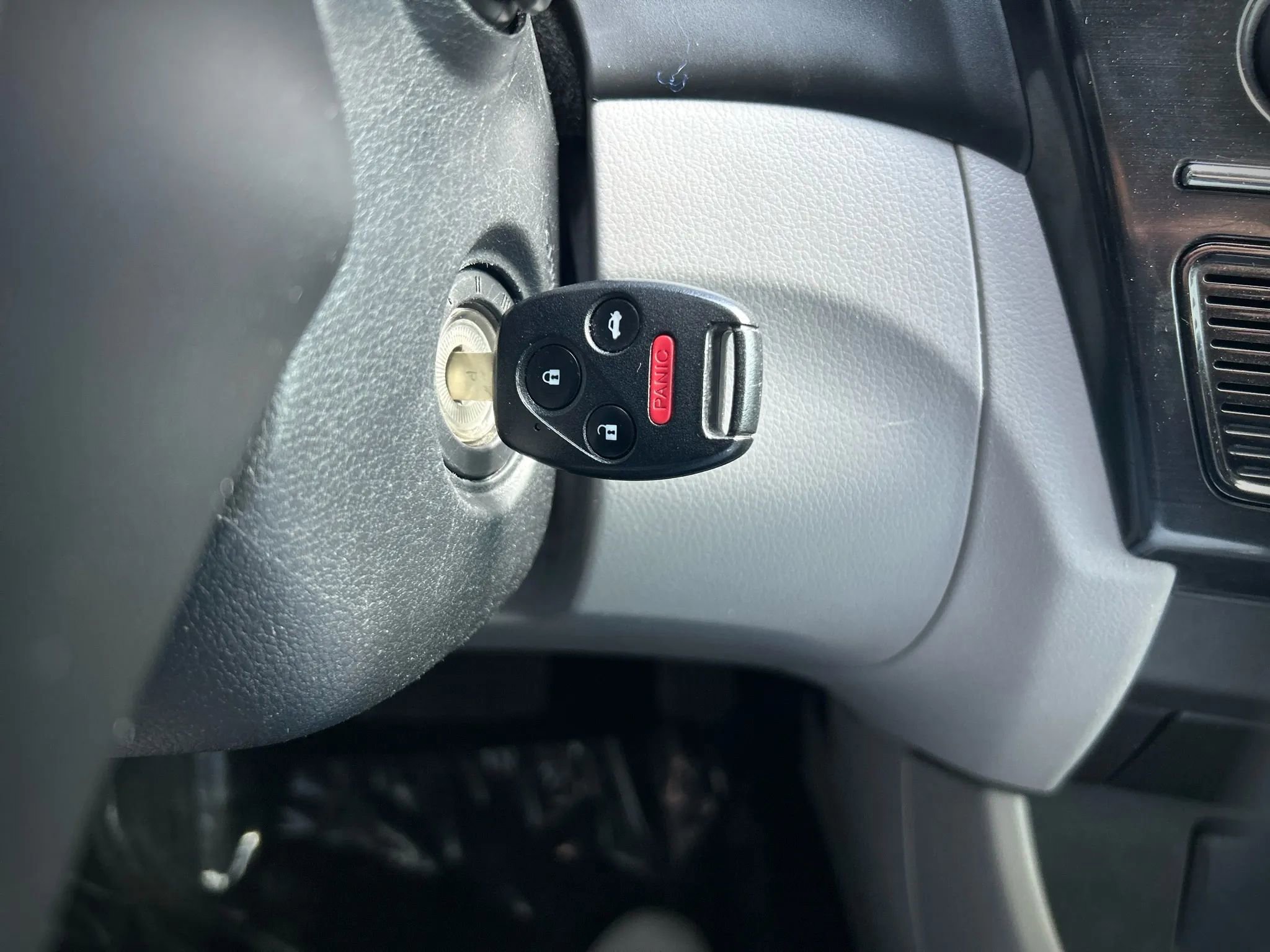 Used 2013 Honda Civic EX-L image 24