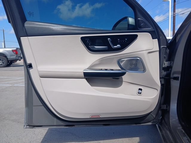 Used 2024 Mercedes-Benz C 300 Sedan image 19