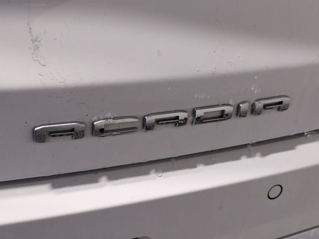 Used 2023 GMC Acadia Denali w/ Denali Ultimate Package image 16