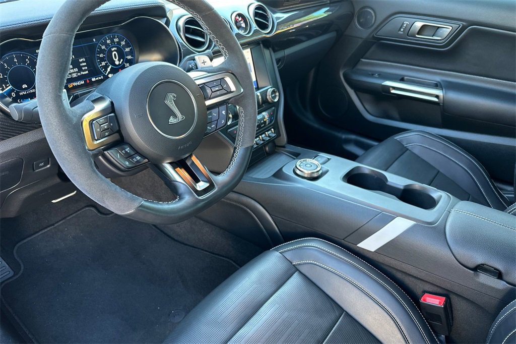 Used 2020 Ford Mustang Shelby GT500 w/ Technology Package image 12