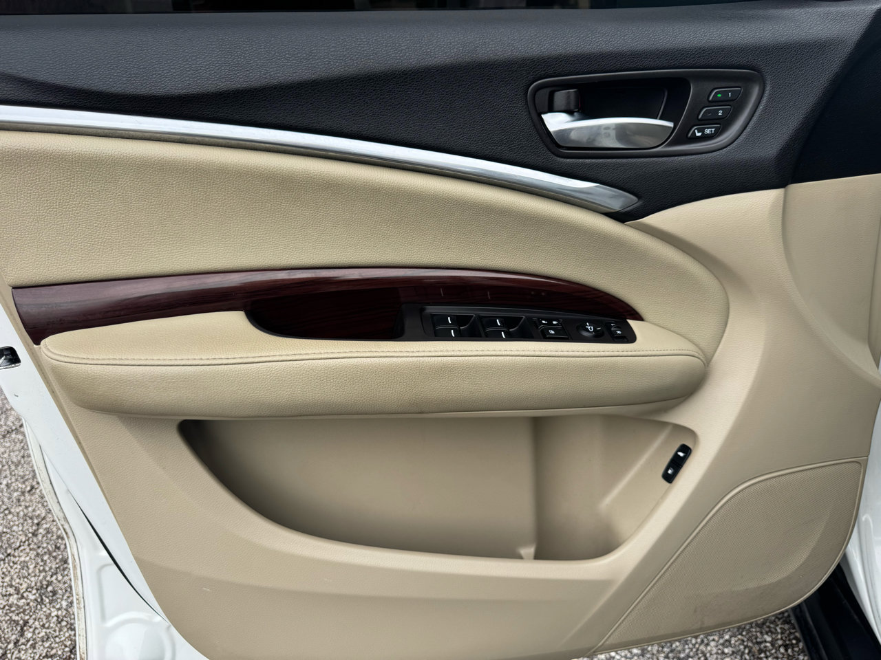 Used 2016 Acura MDX SH-AWD image 21