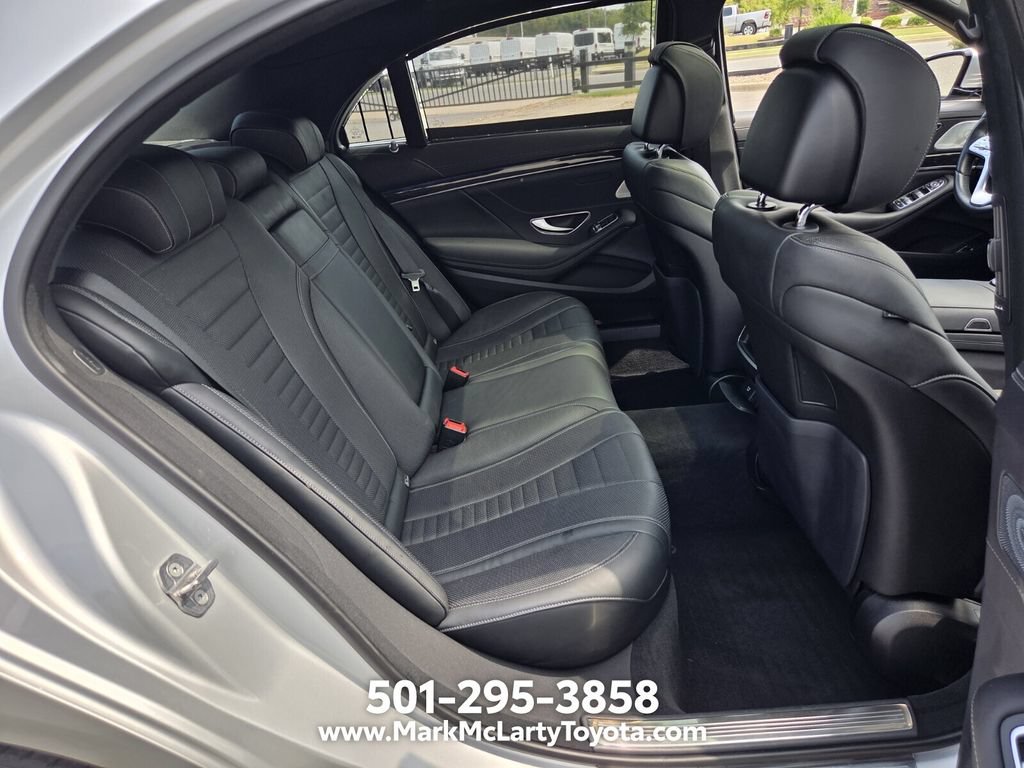Used 2020 Mercedes-Benz S 560 Sedan image 14