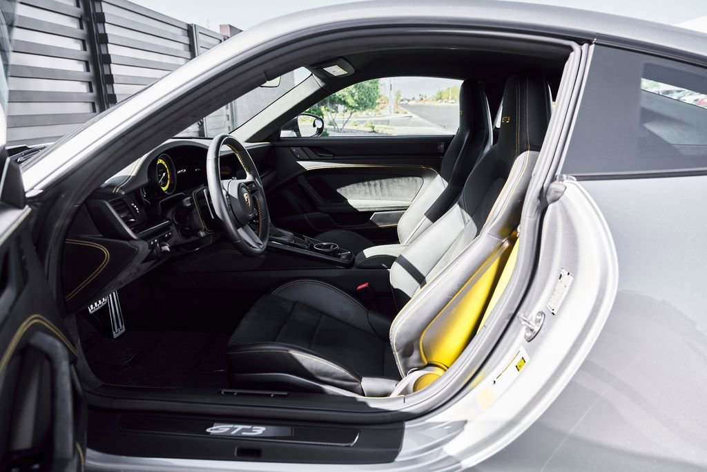 Used 2023 Porsche 911 GT3 RWD image 30