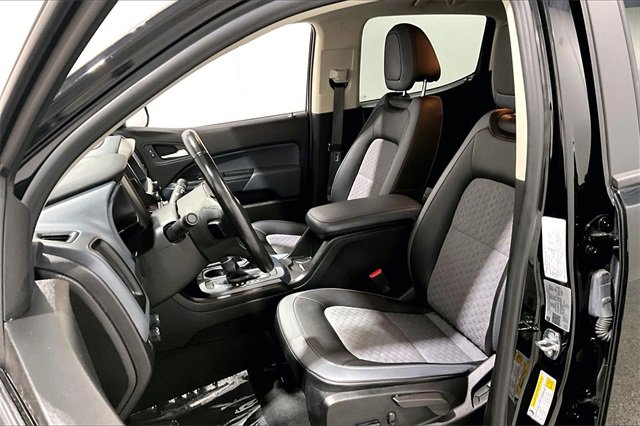 Used 2022 Chevrolet Colorado Z71 w/ Z71 Midnight Edition image 23