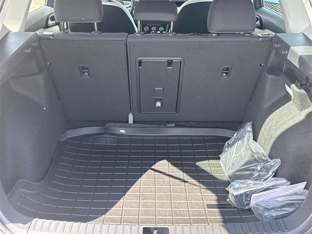 New 2025 Volkswagen Taos S image 24