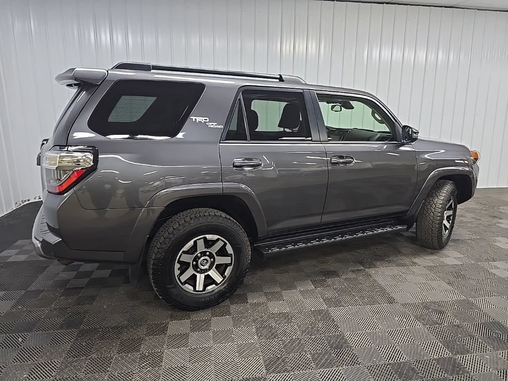 Used 2021 Toyota 4Runner TRD Off-Road Premium w/ Moonroof Package AWD/4WD image 9