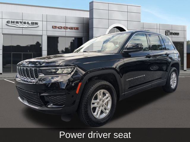 Used 2024 Jeep Grand Cherokee Laredo w/ Luxury Tech Group I image 9