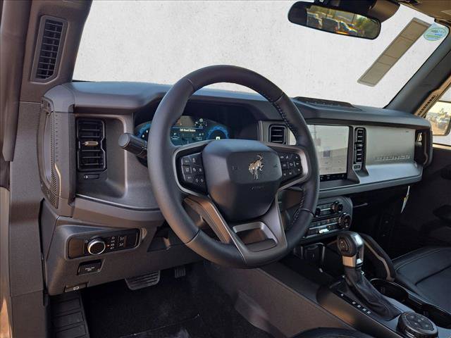 New 2026 Ford Bronco Badlands AWD/4WD image 3