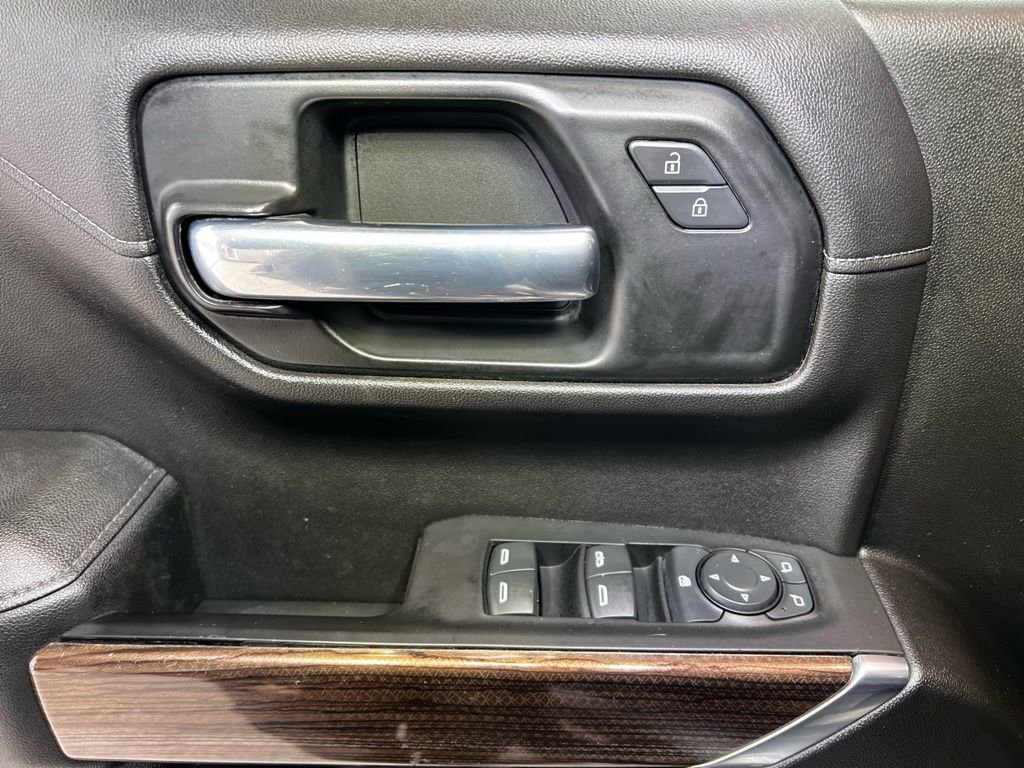 Used 2020 Chevrolet Silverado 1500 LT Trail Boss image 24