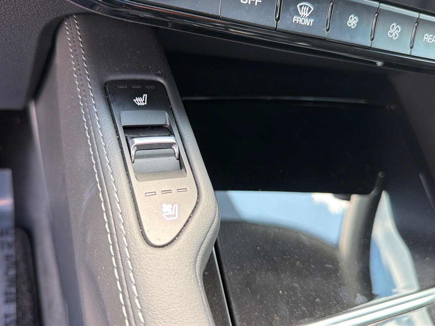 Used 2025 Kia Telluride EX FWD image 29