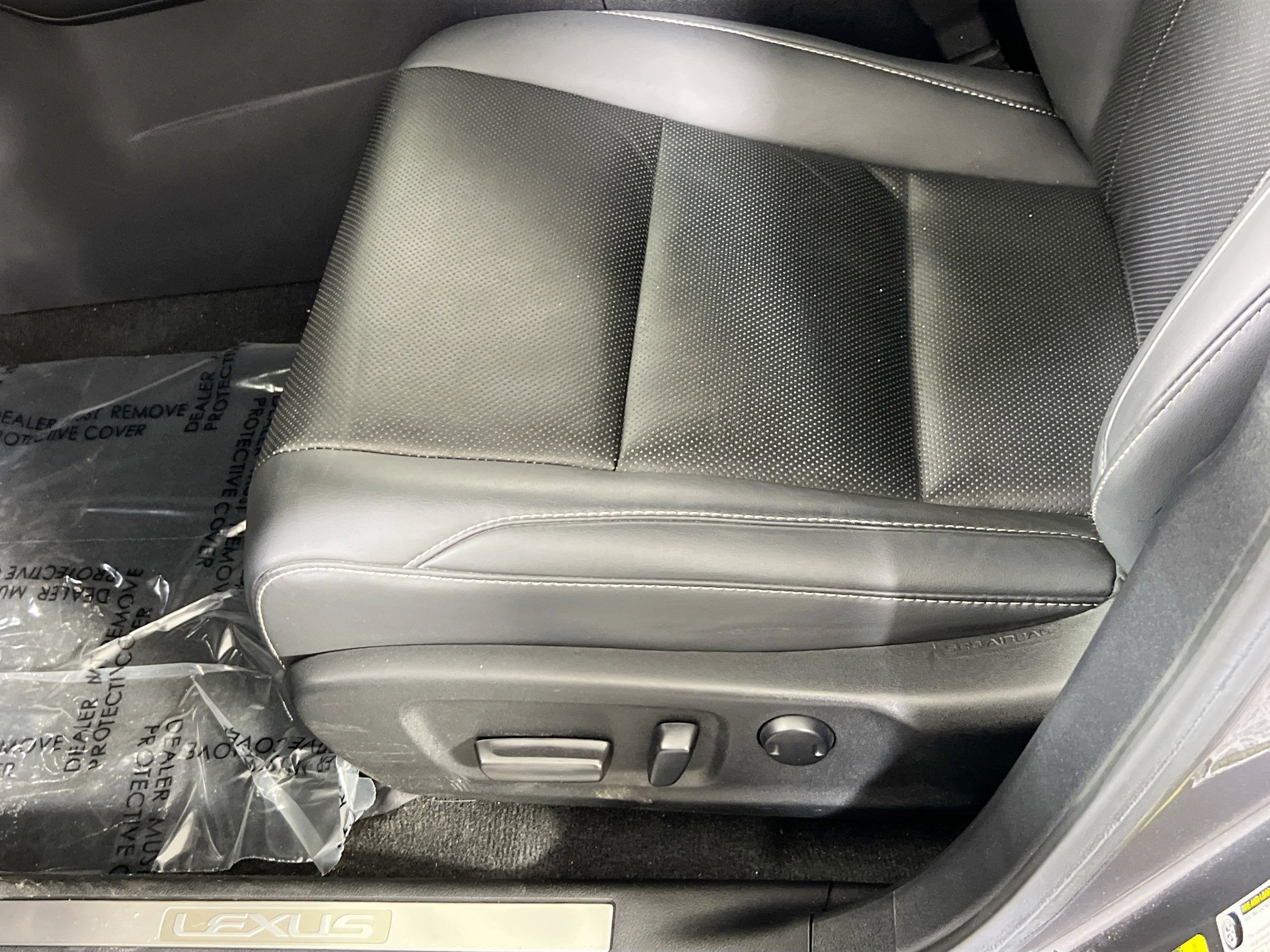 Used 2022 Lexus RX 350 AWD w/ Premium Package image 17