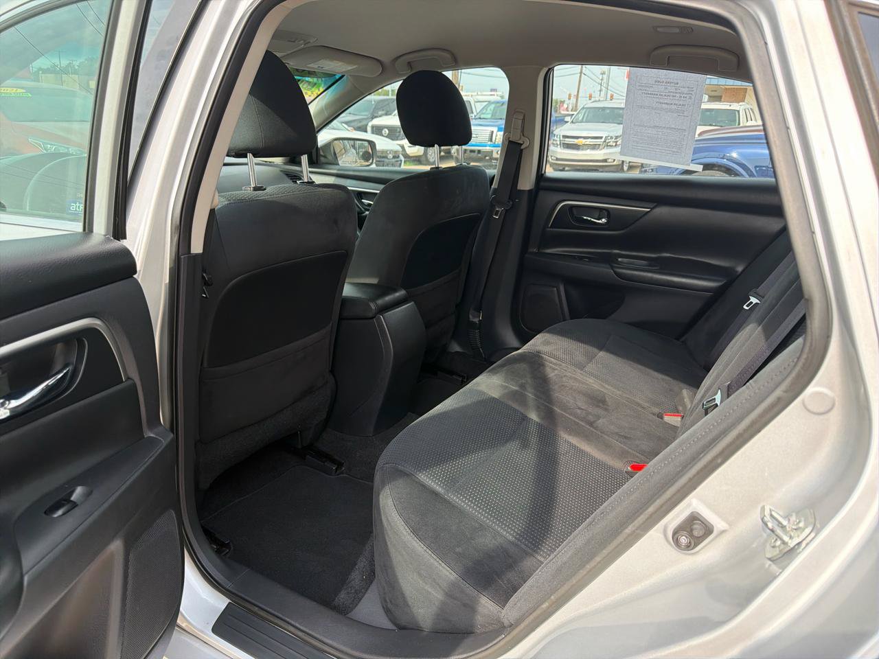 Used 2015 Nissan Altima 2.5 S w/ Power Driver Seat Package FWD image 26