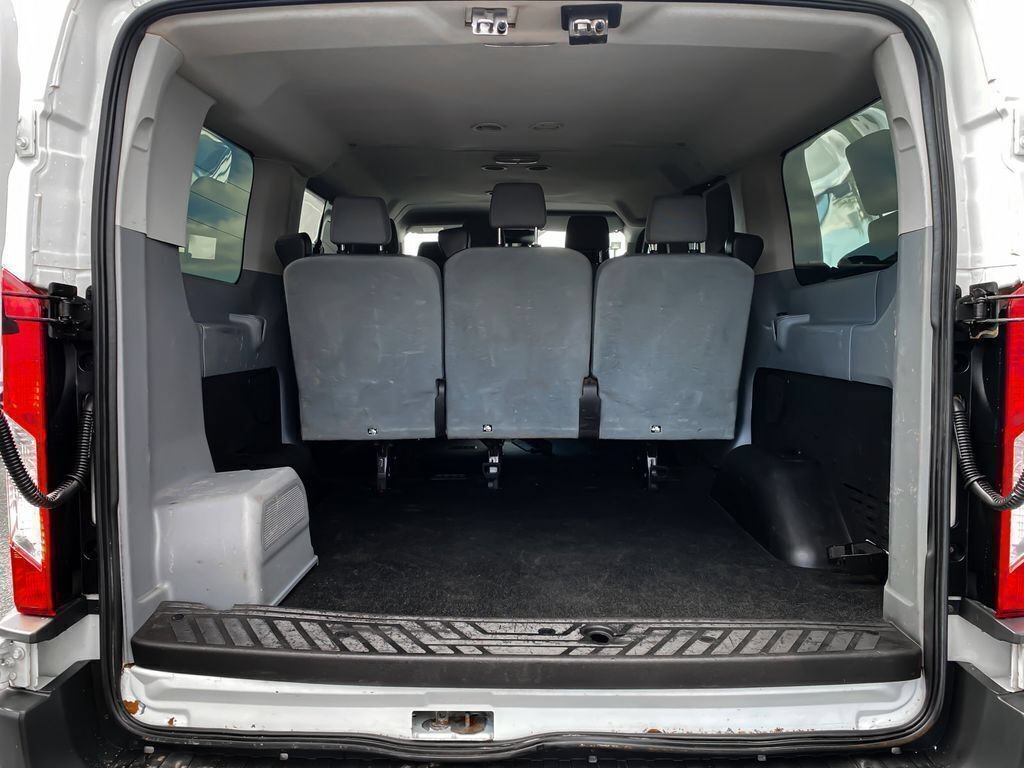 Used 2018 Ford Transit 150 XLT RWD image 13