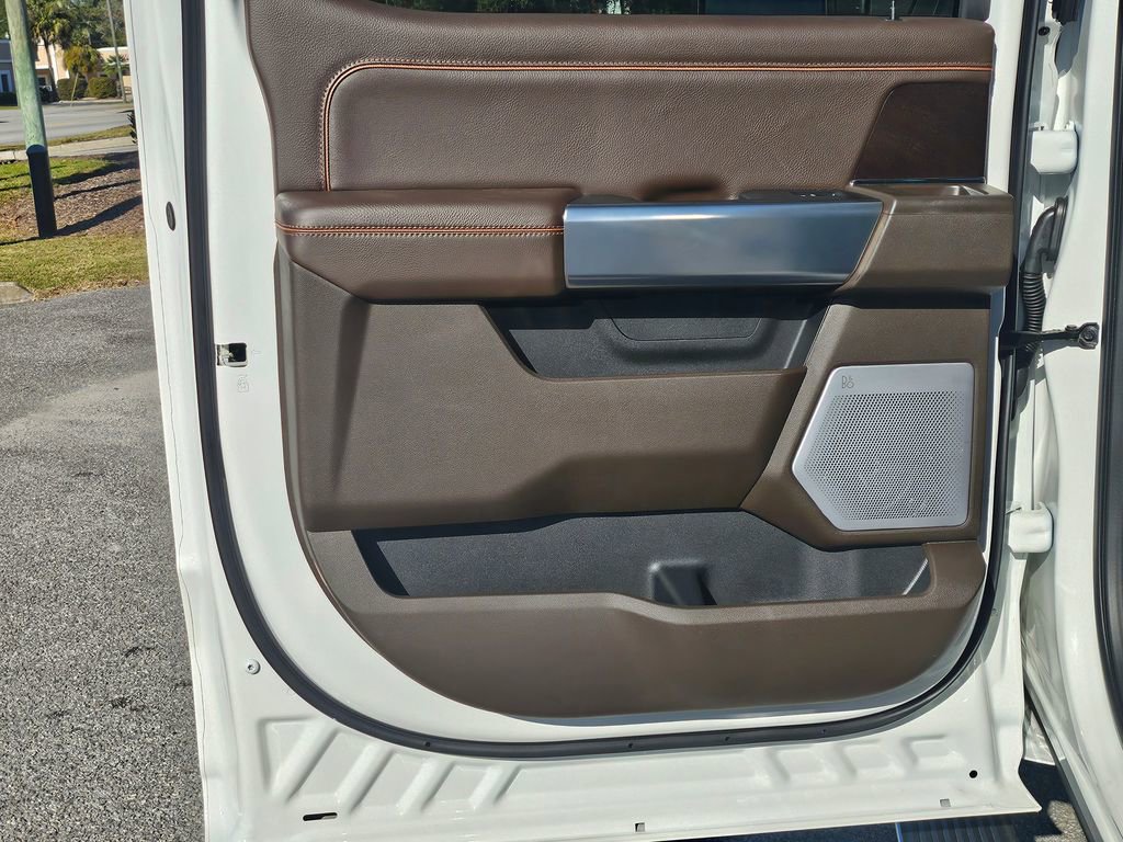 New 2026 Ford F250 King Ranch w/ Chrome Package image 32