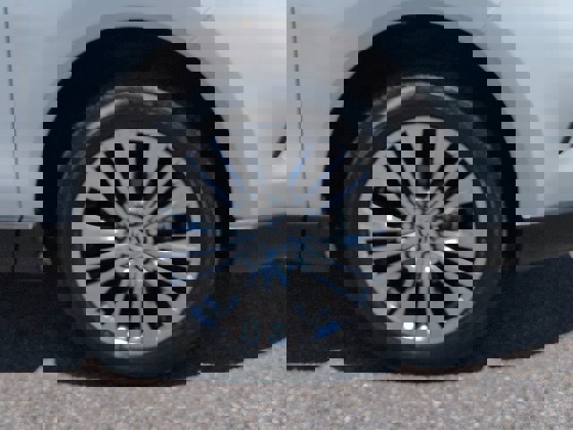 Used 2021 Toyota Venza Limited AWD/4WD image 12