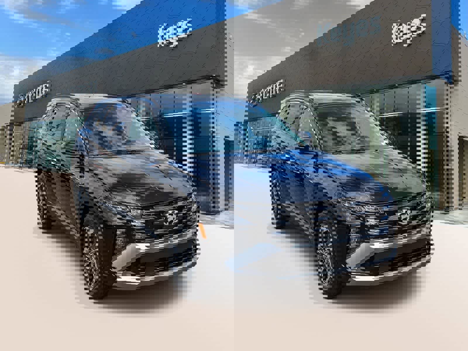 Certified 2024 Hyundai Tucson SEL w/ Convenience Package FWD image 3