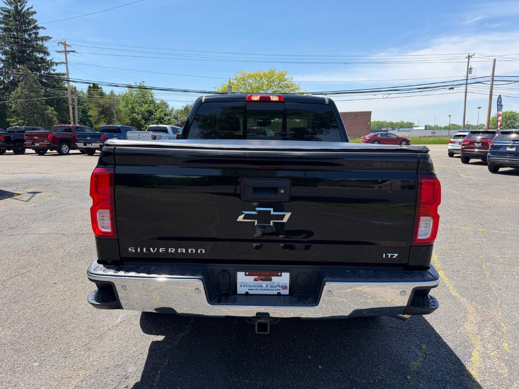 Used 2017 Chevrolet Silverado 1500 LTZ w/ Sport Package AWD/4WD image 8