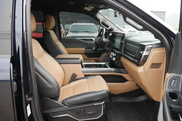 Used 2023 Ford F450 Lariat w/ Lariat Ultimate Package AWD/4WD image 28