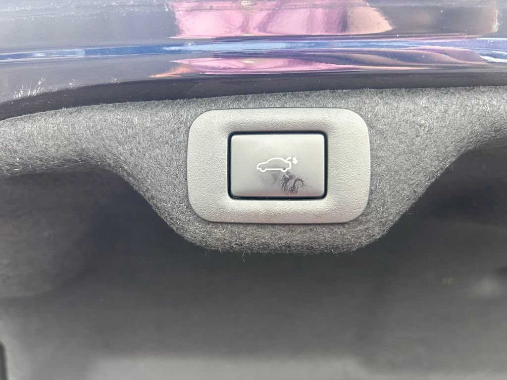 Used 2022 Lexus ES 350 Ultra Luxury w/ Accessory Package 2 FWD image 18