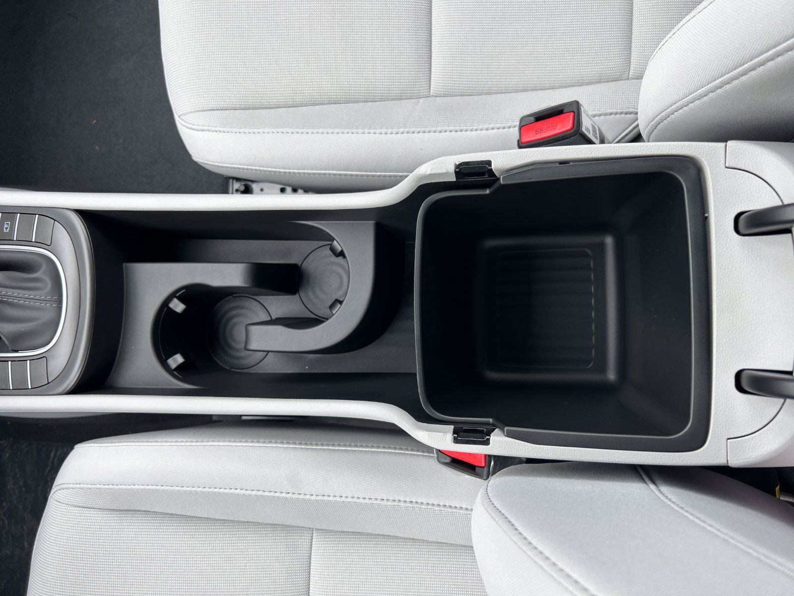New 2027 Hyundai Kona SE AWD/4WD image 20