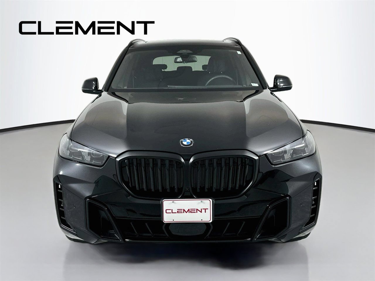 Used 2026 BMW X5 xDrive40i w/ M Sport Package AWD/4WD image 3