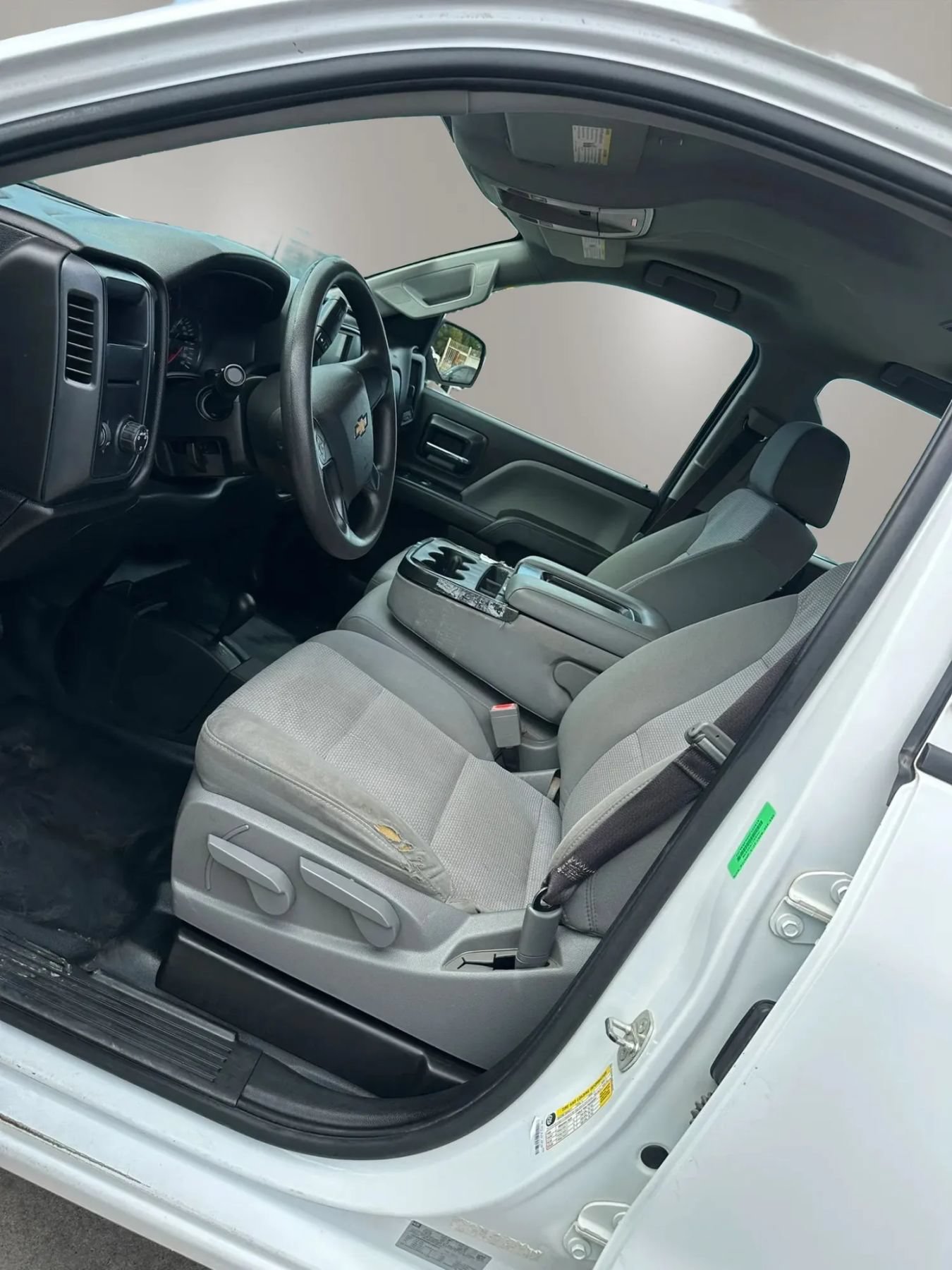 Used 2017 Chevrolet Silverado 1500 W/T AWD/4WD image 8