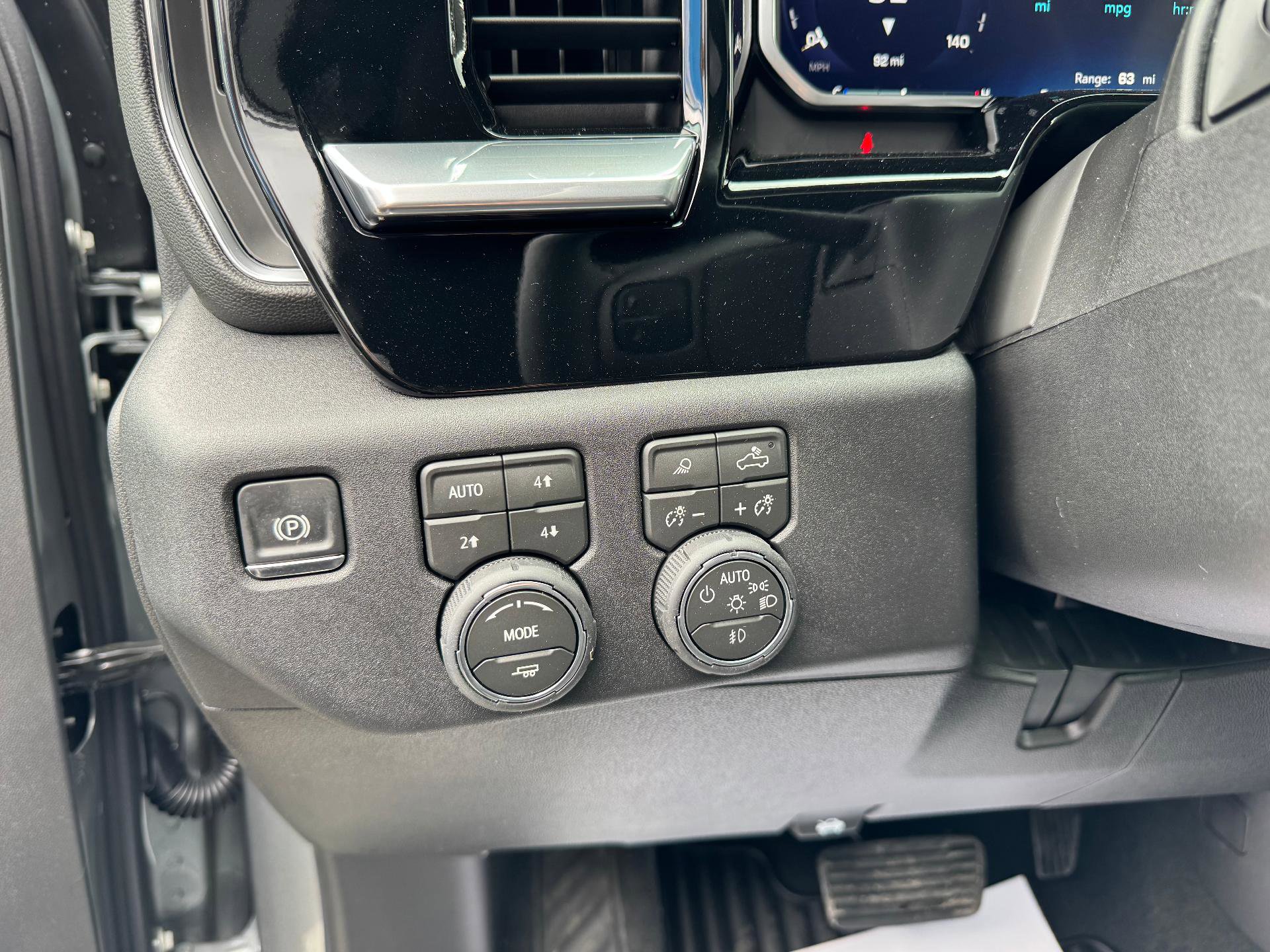 New 2026 Chevrolet Silverado 2500 LTZ w/ LTZ Plus Package image 25