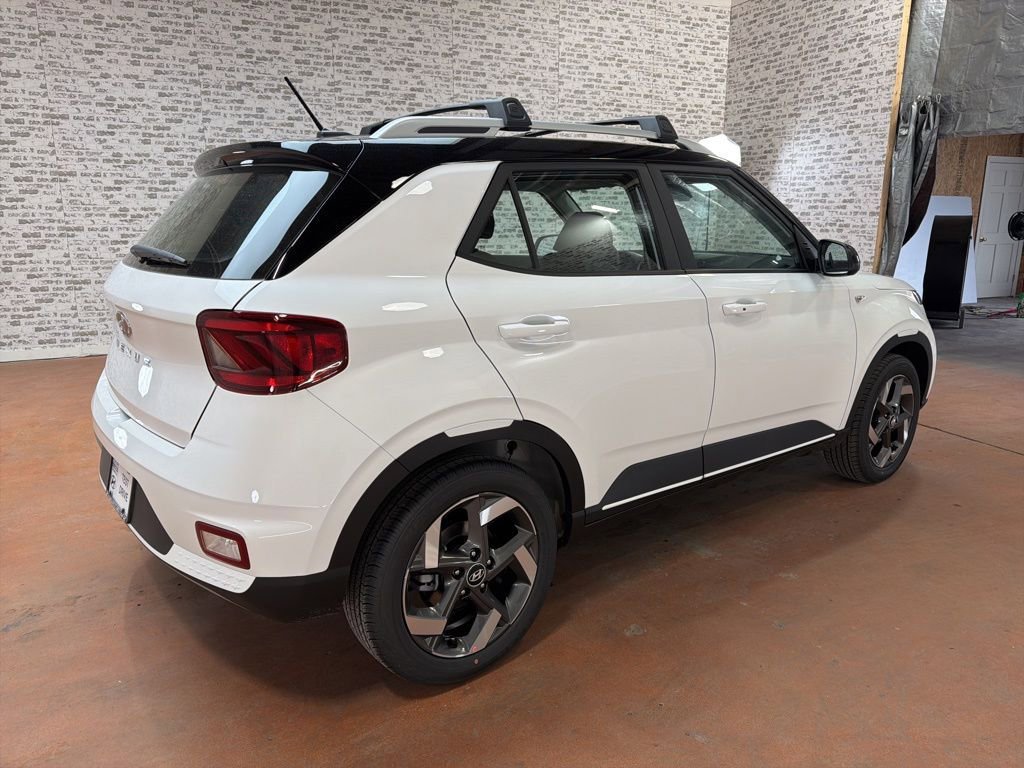 New 2026 Hyundai Venue SEL image 6