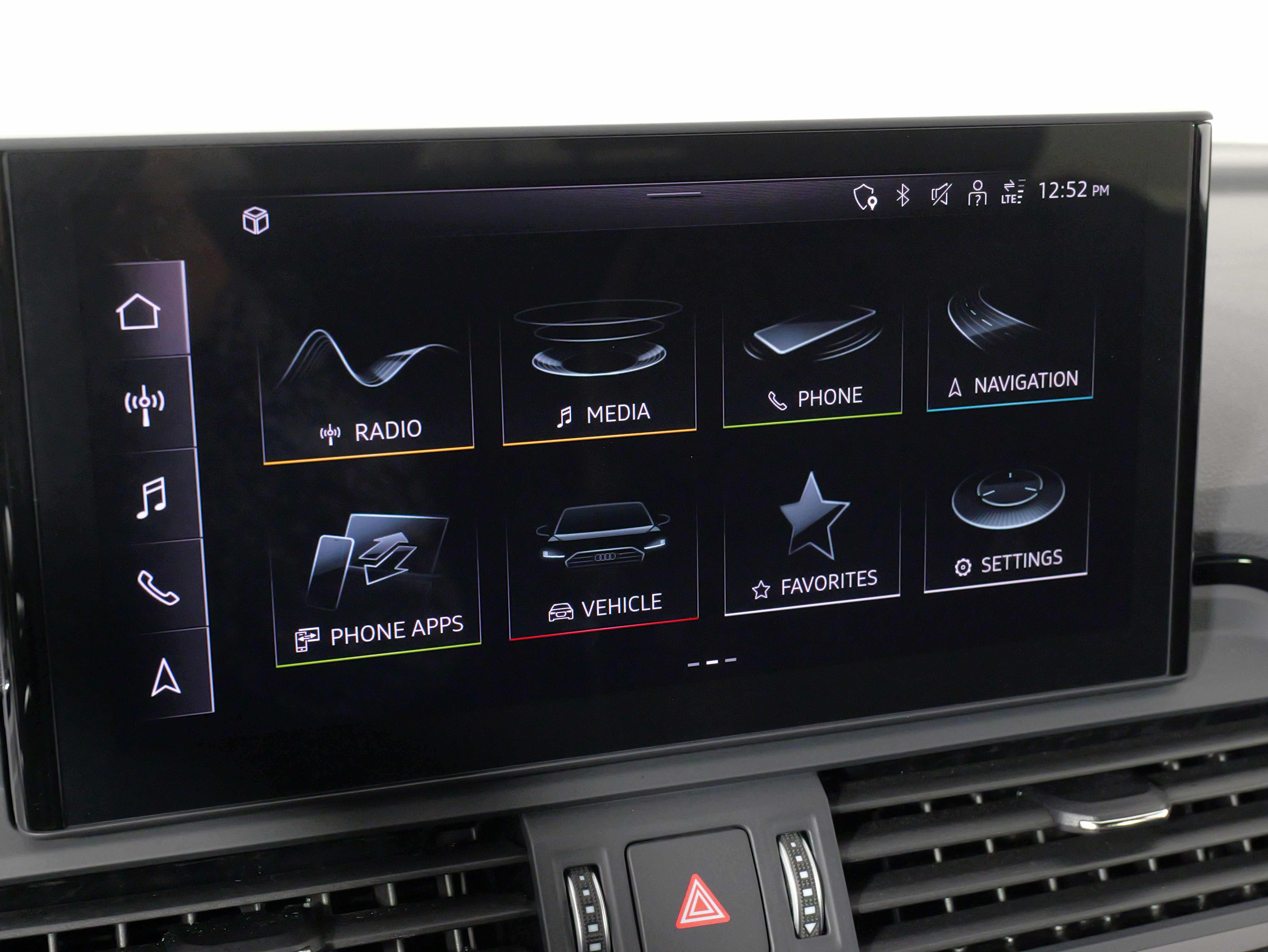 Used 2023 Audi SQ5 Premium Plus w/ Premium Plus Package image 49