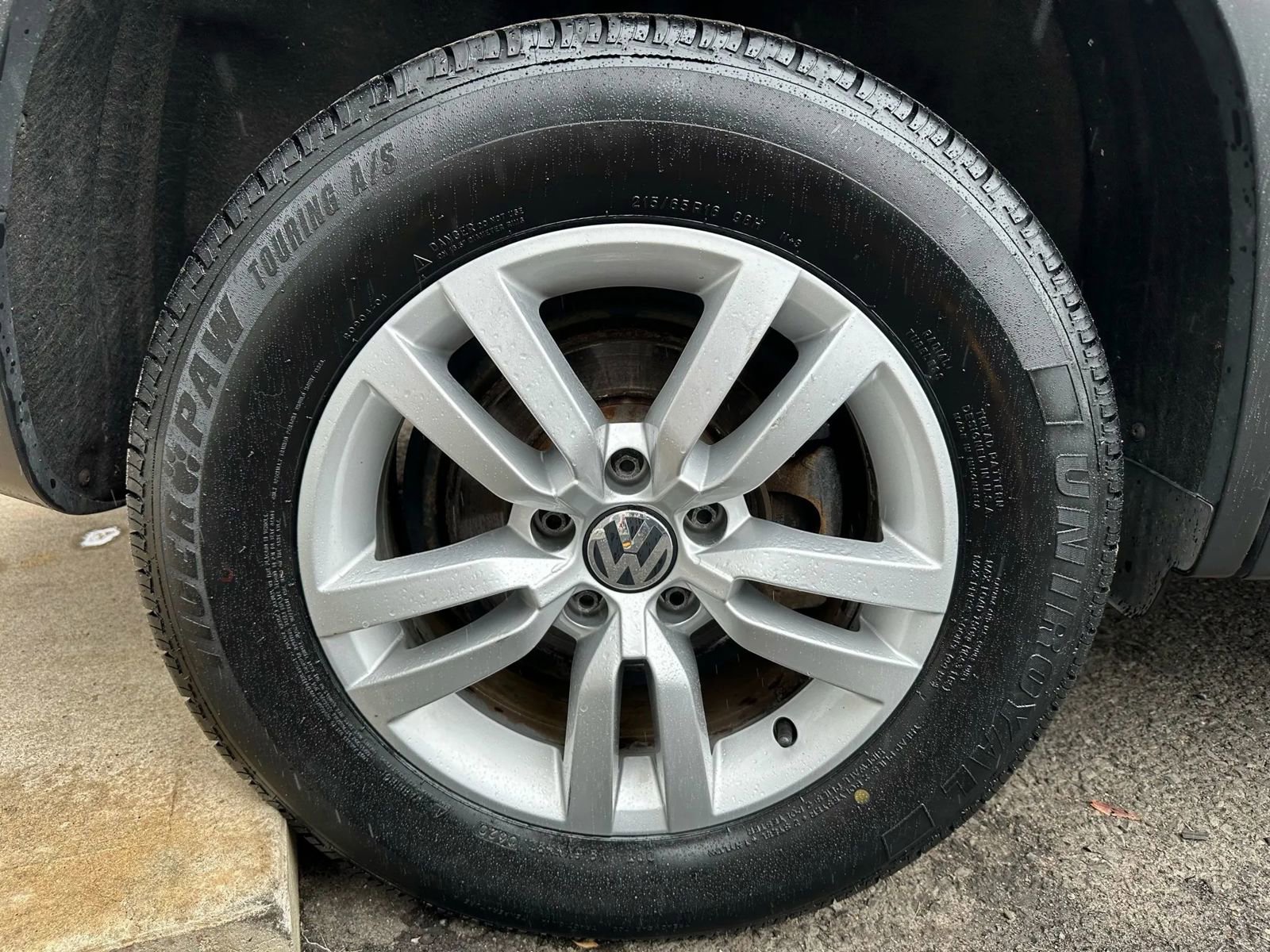 Used 2016 Volkswagen Tiguan S image 31