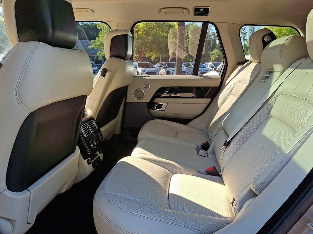 Used 2018 Land Rover Range Rover Supercharged AWD/4WD image 10