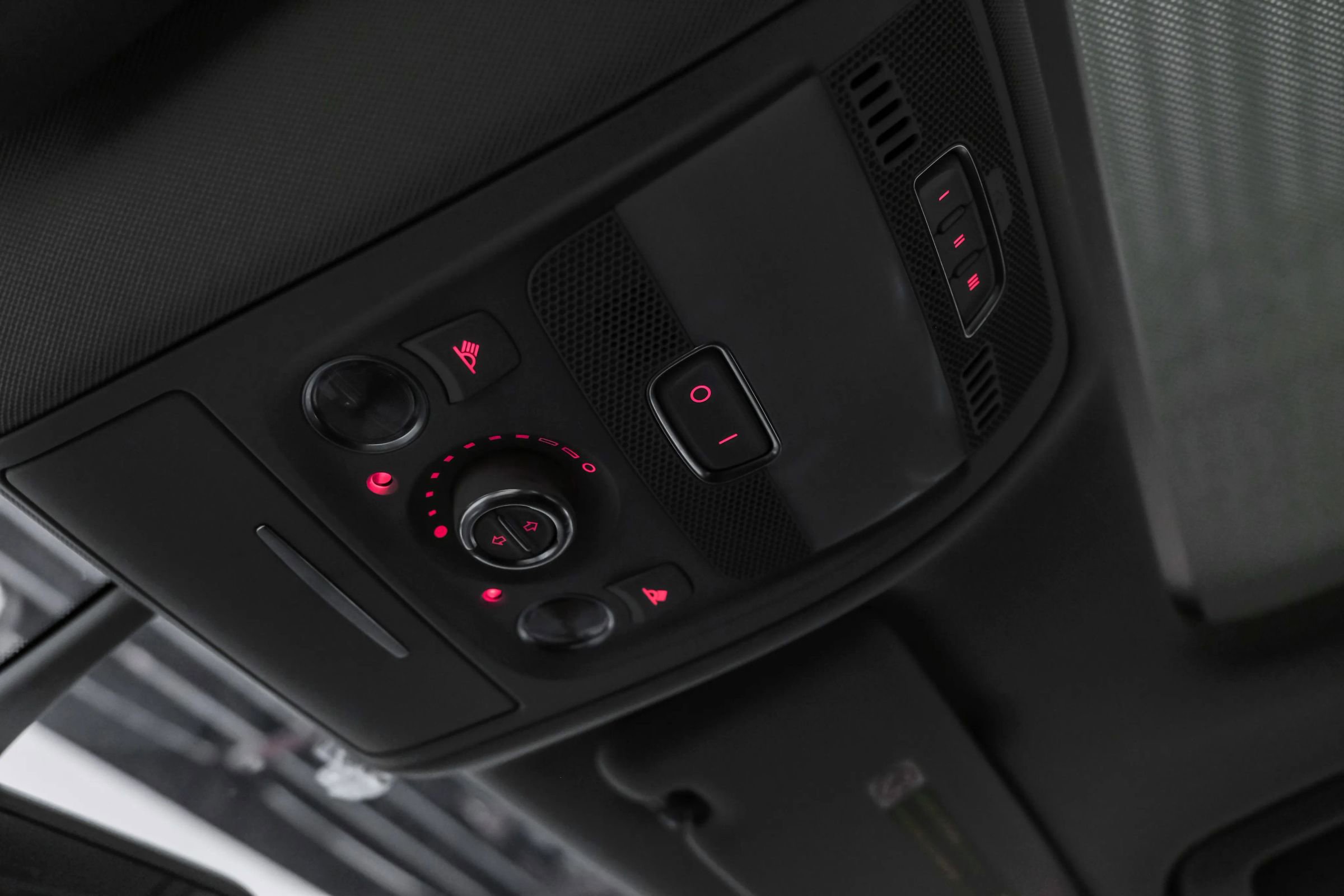 Used 2016 Audi Q5 2.0T Premium Plus w/ Technology Package image 30