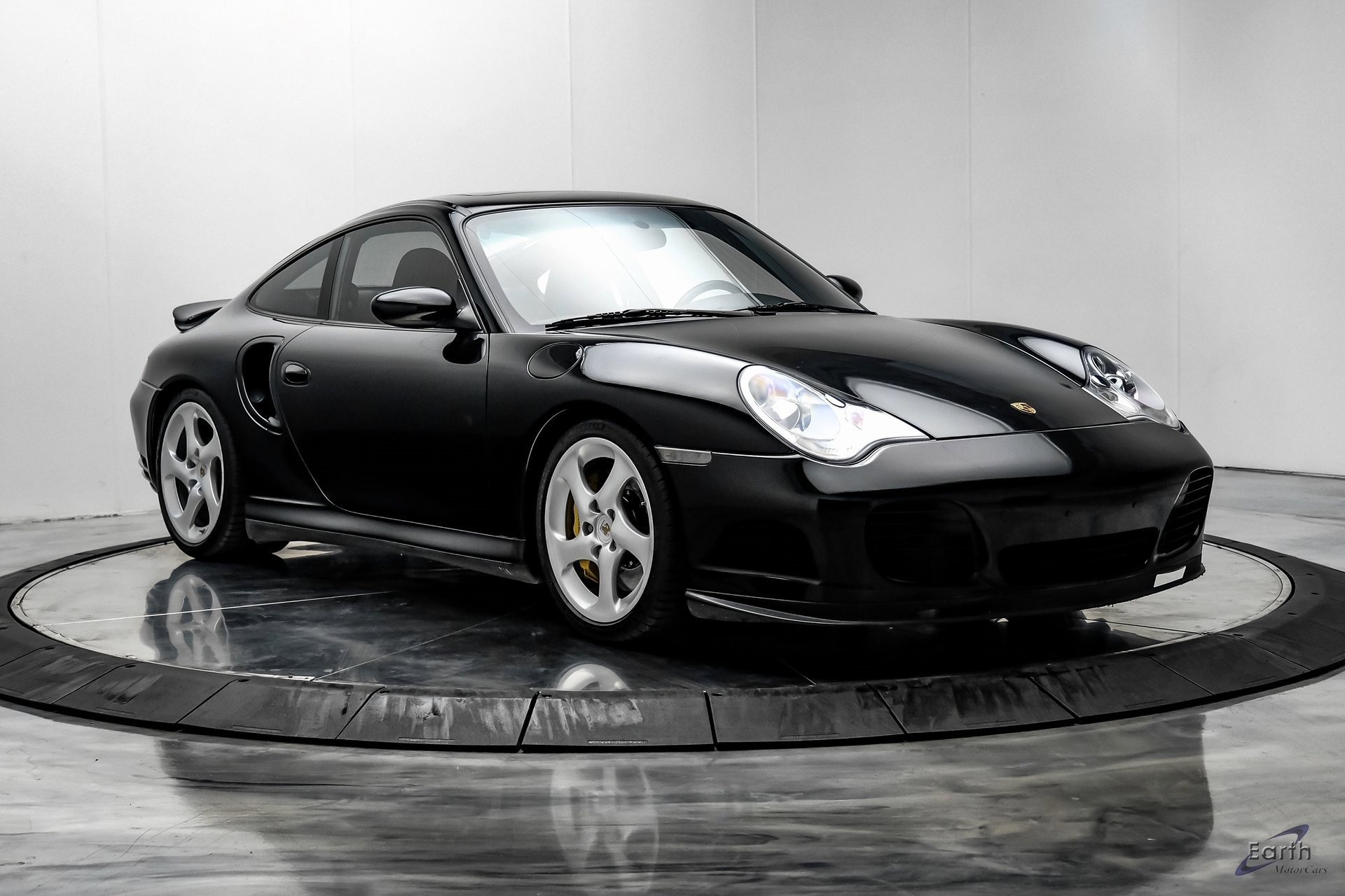 Used 2005 Porsche 911 Turbo S image 19