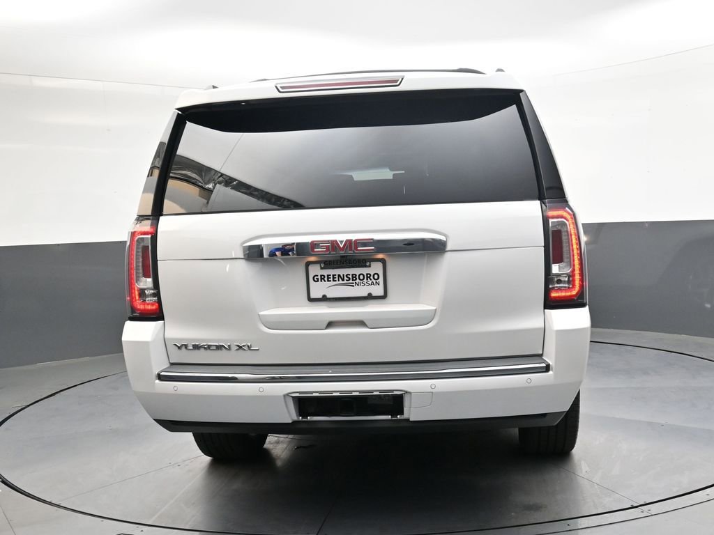 Used 2020 GMC Yukon XL Denali w/ Open Road Package image 4