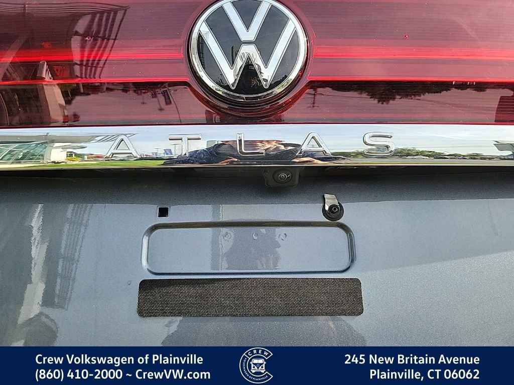 Certified 2024 Volkswagen Atlas SE image 13