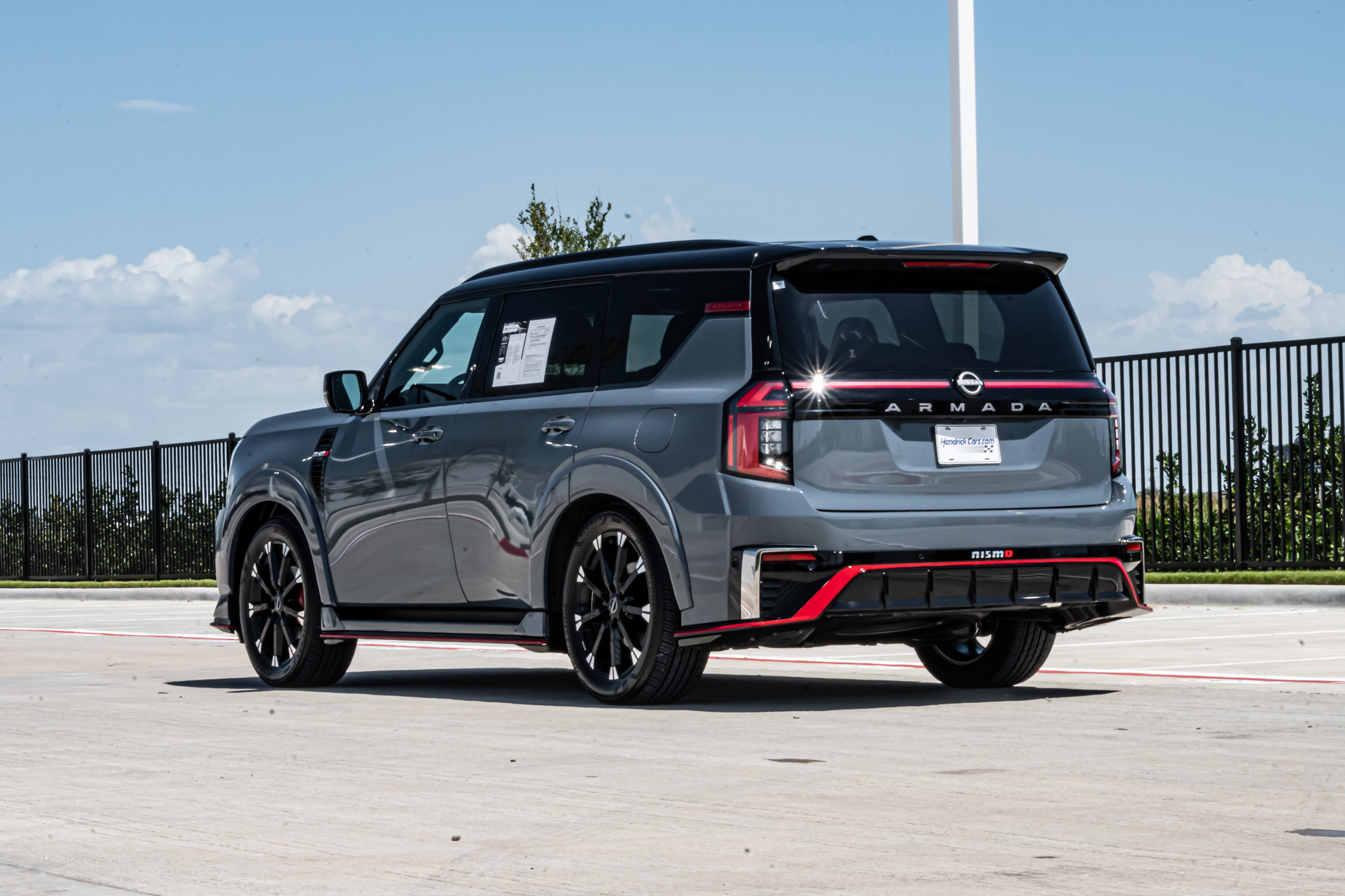 Used 2026 Nissan Armada NISMO AWD/4WD image 6