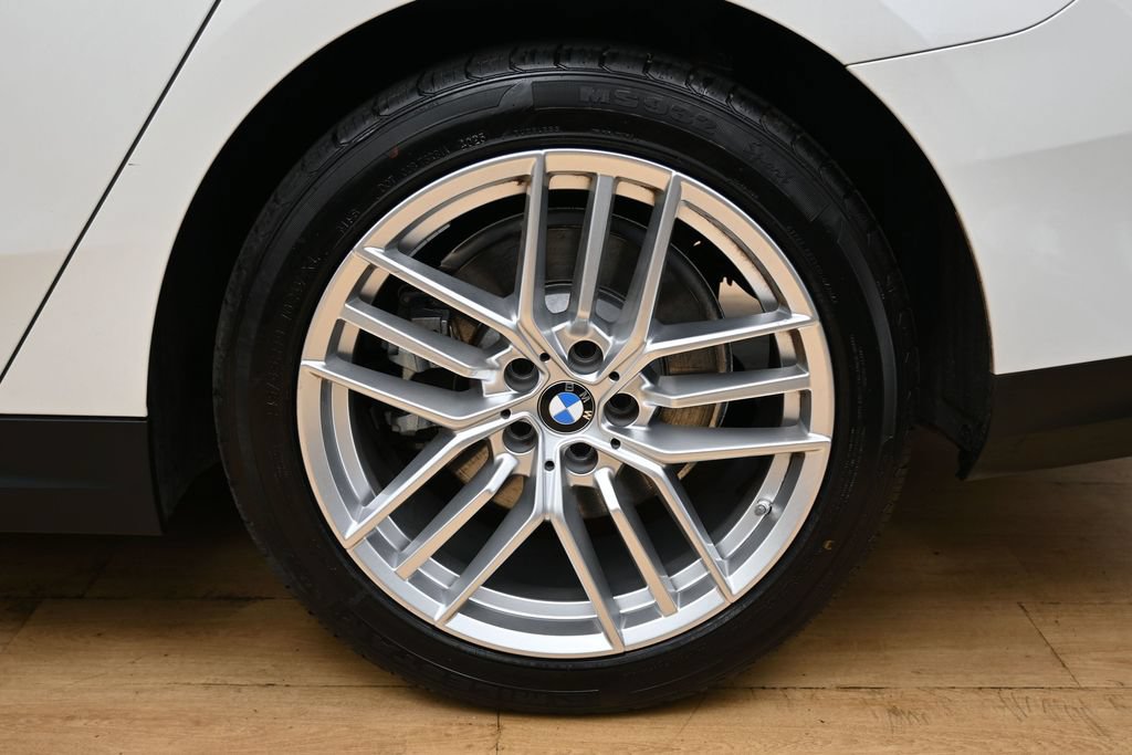 Used 2025 BMW 530i RWD image 15