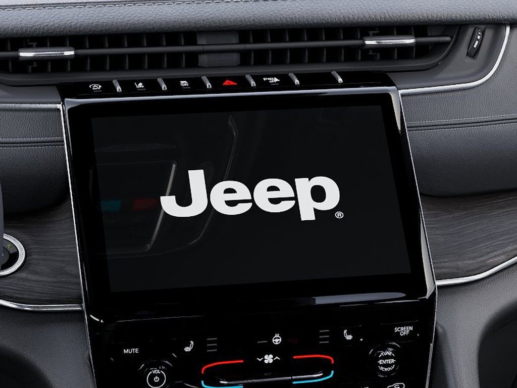 New 2025 Jeep Grand Cherokee Limited w/ Black Appearance Package AWD/4WD image 18