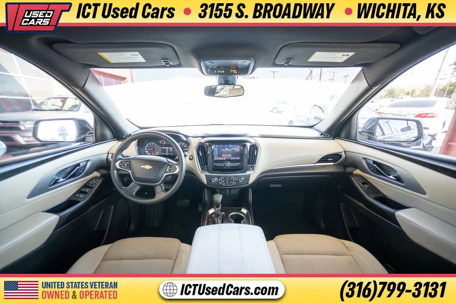 Used 2022 Chevrolet Traverse LS FWD image 11