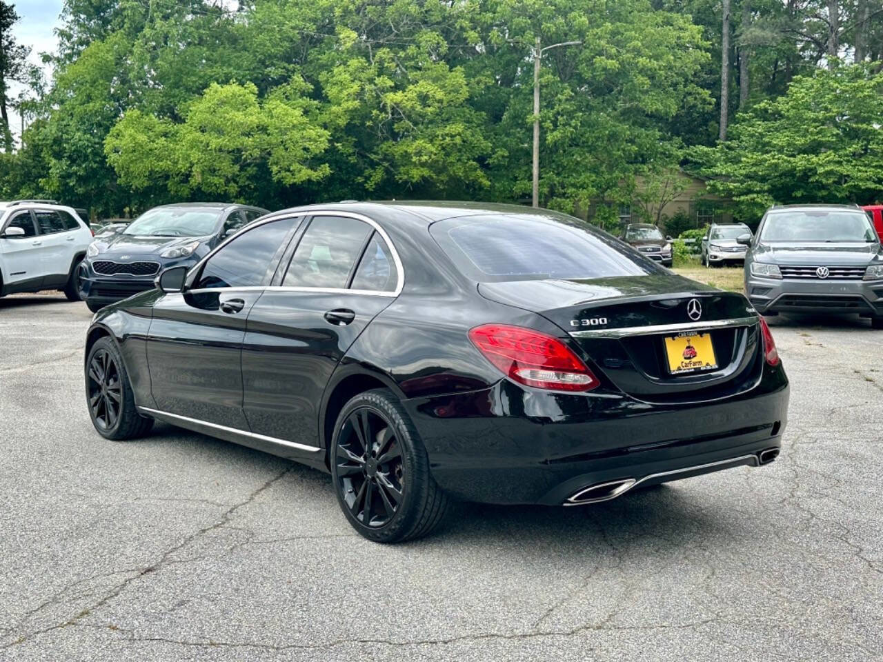Used 2015 Mercedes-Benz C 300 4MATIC Sedan image 5