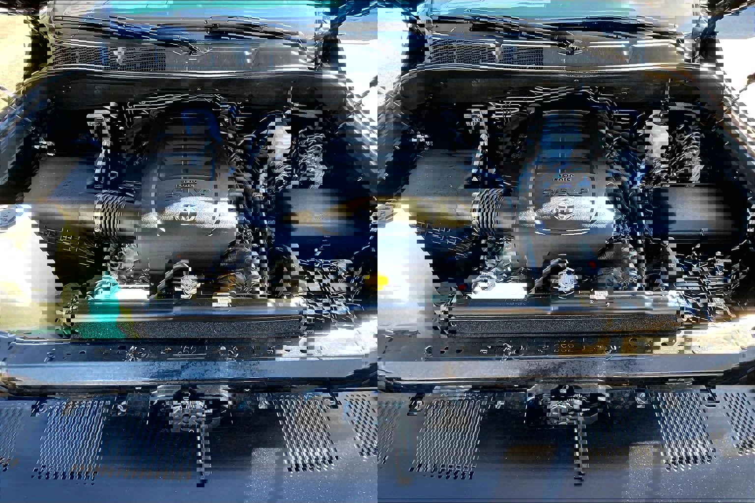 Used 2016 Toyota Tundra SR5 w/ TRD Off Road Package image 9