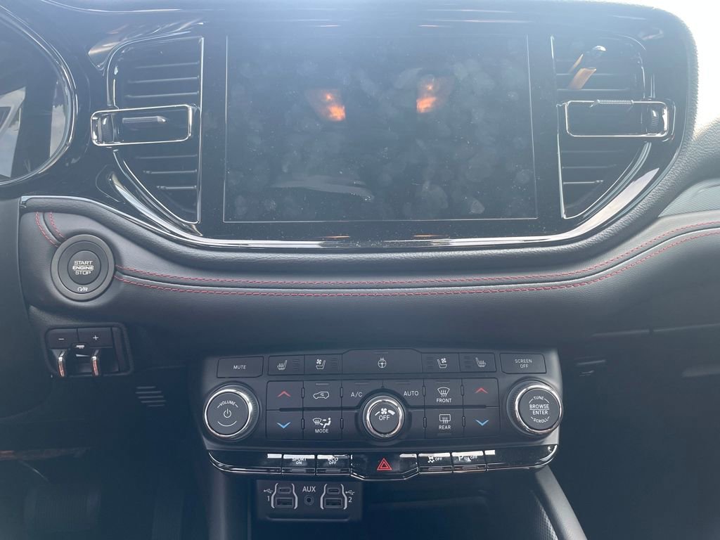 Used 2025 Dodge Durango R/T image 11